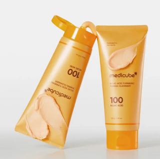MEDICUBE KOJIC ACID TURMERIC TONING CLEANSER