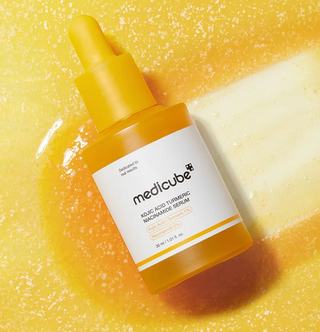 MEDICUBE KOJIC ACID TURMERIC SERUM