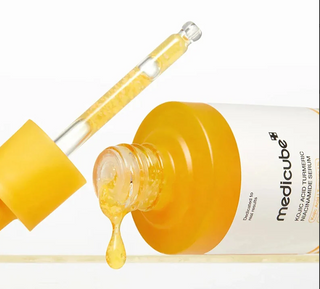 MEDICUBE KOJIC ACID TURMERIC SERUM