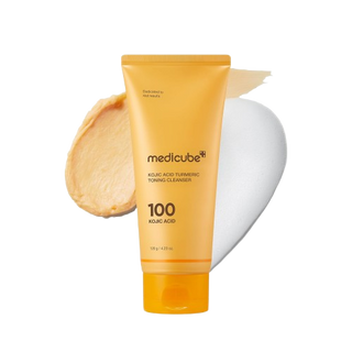 MEDICUBE KOJIC ACID TURMERIC TONING CLEANSER